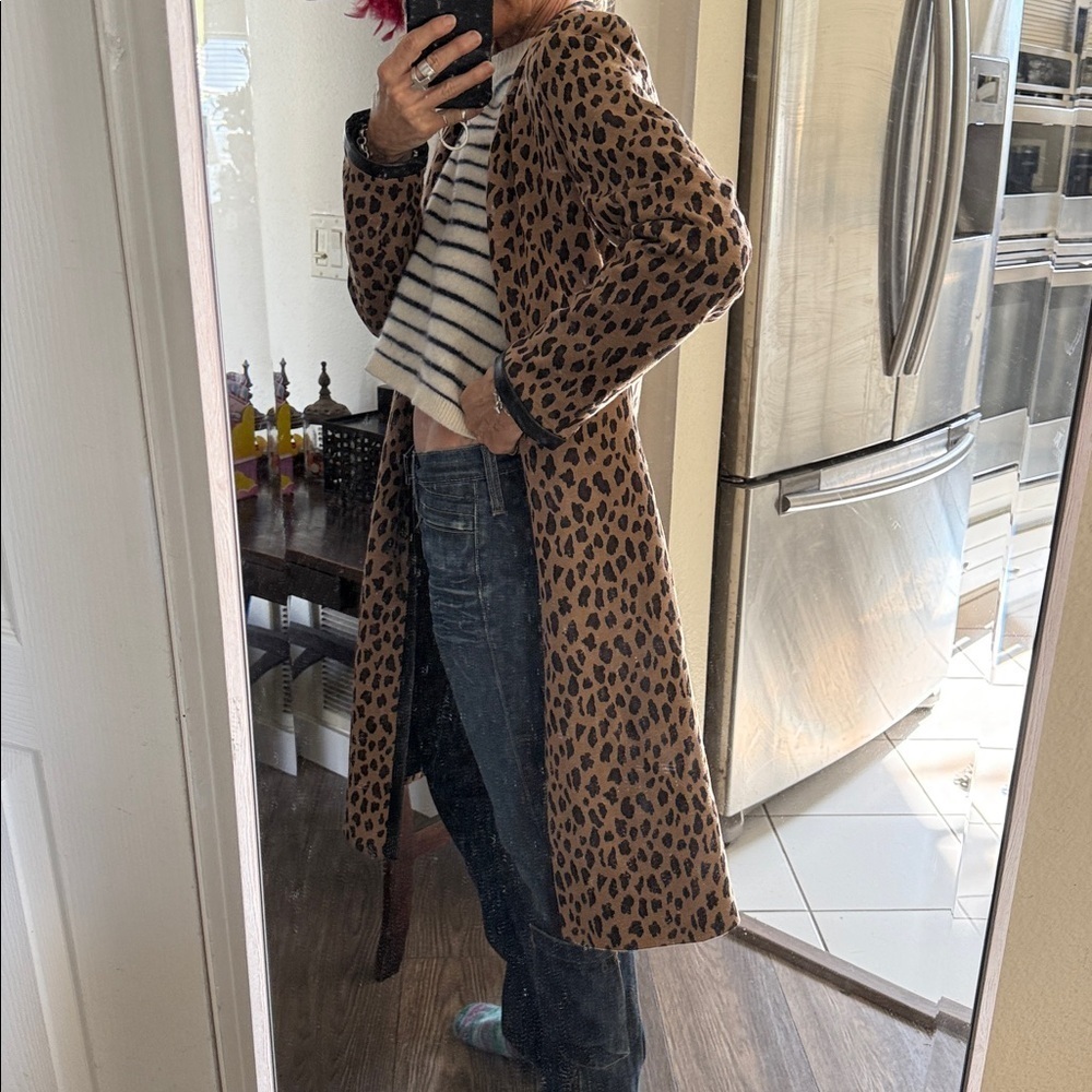Kasper Leopard Print Trench Coat leather trim size 6